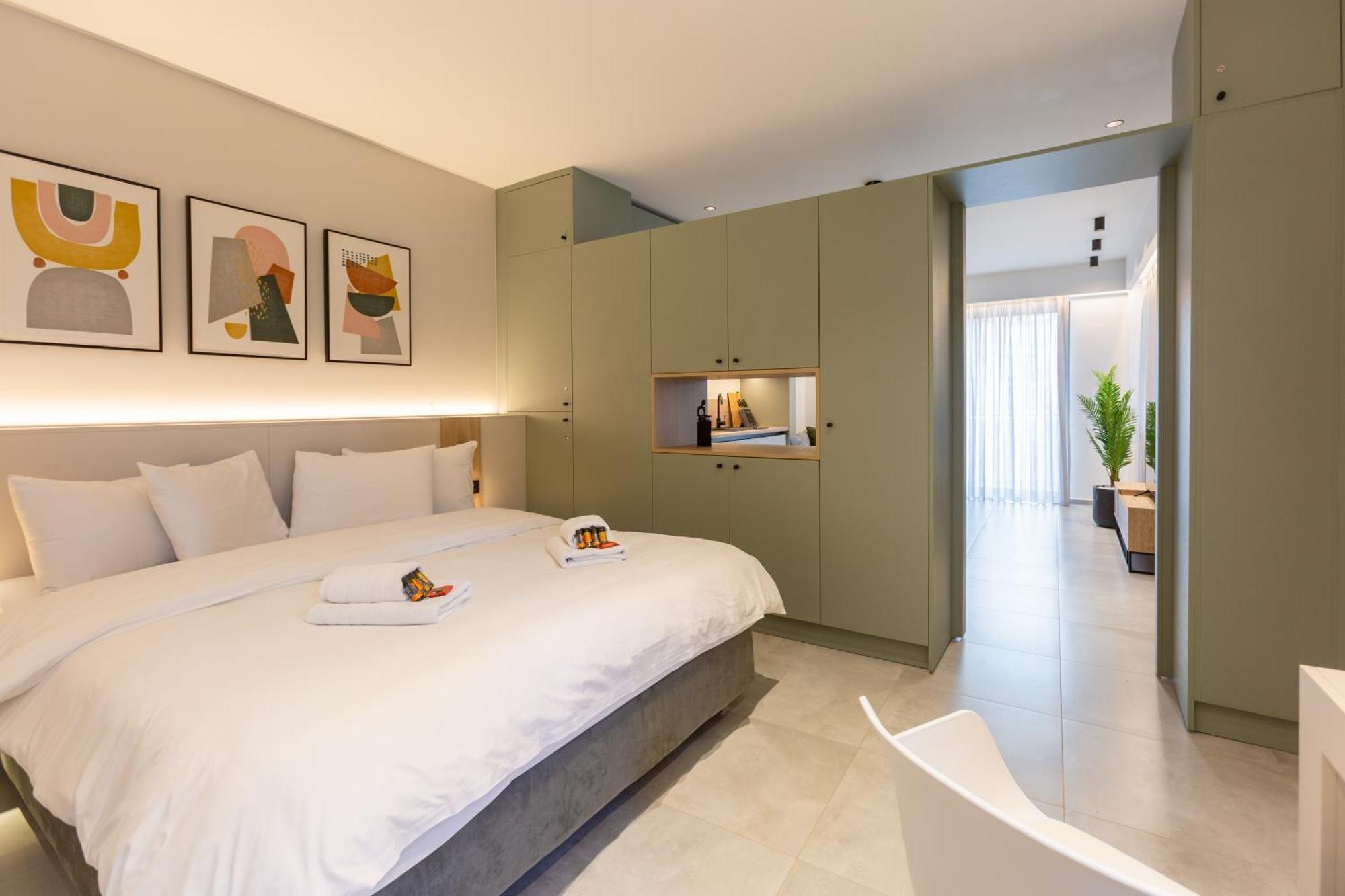 Studio W/King Size Bed Near The Heart Of Kalamata Zewnętrze zdjęcie